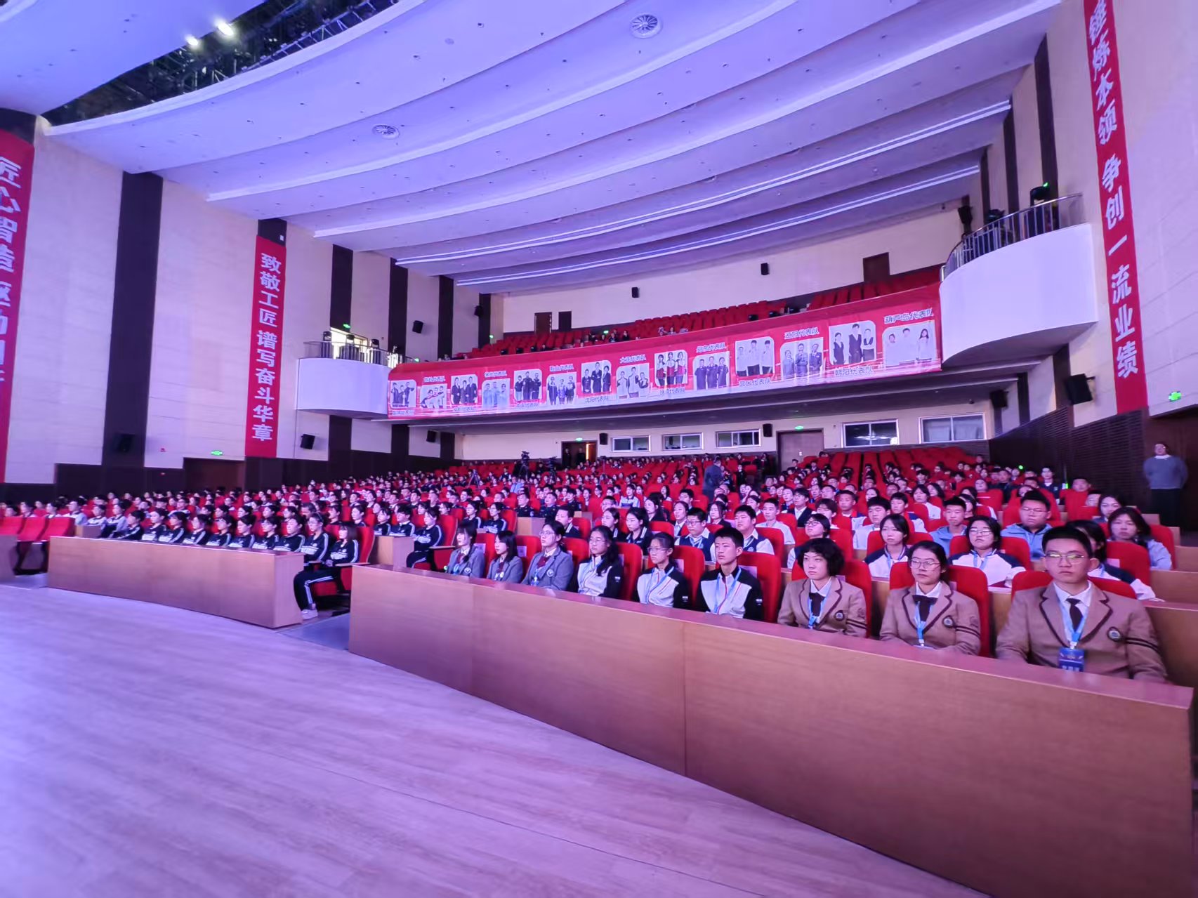 微信图片_20251117091423_454 微信图片_20251117091423_454