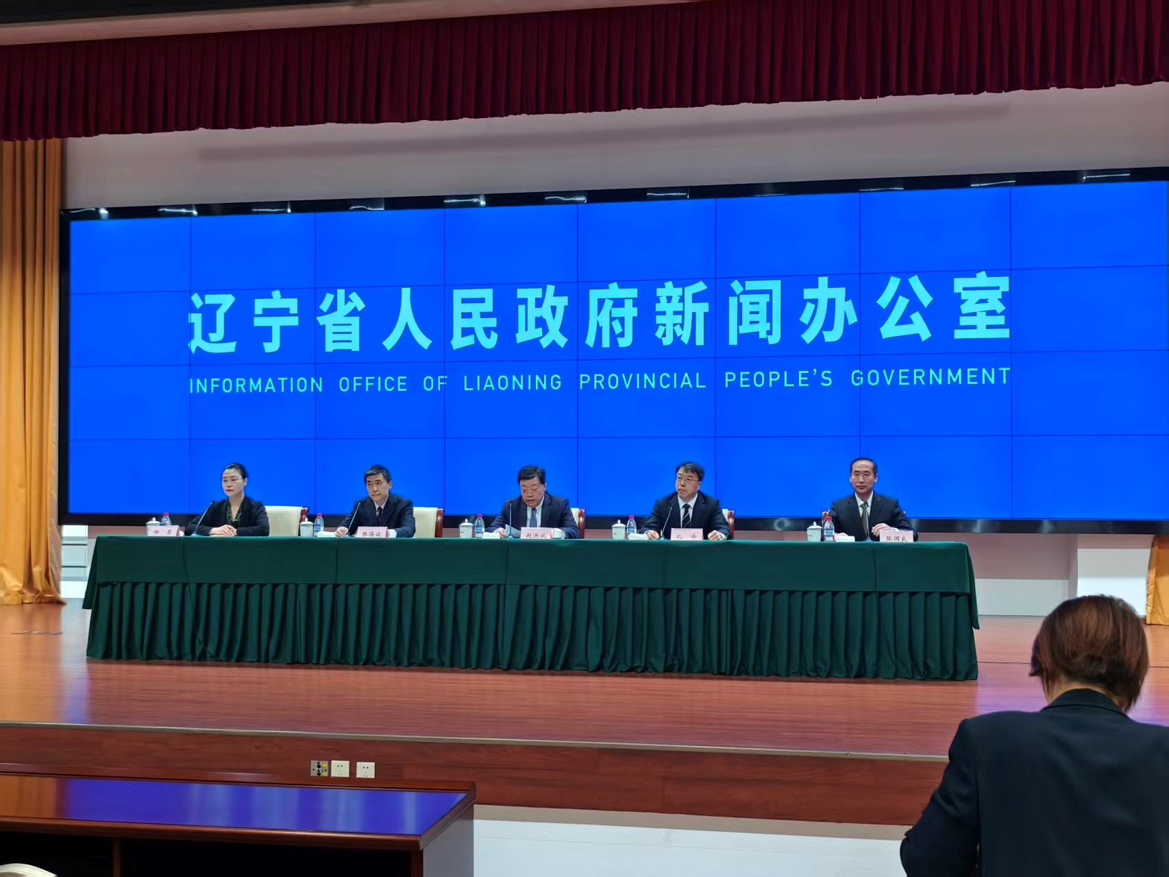图片1 图片1
